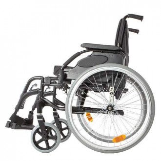Кресло-коляска с ручным приводом Invacare Action 3 NG в Крыму