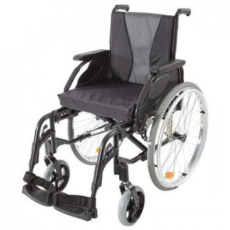 Кресло-коляска с ручным приводом Invacare Action 3 NG в Крыму