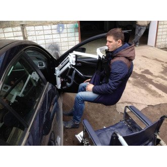 Подъёмник для инвалидов O-Savva Minik в автомобиль в Крыму