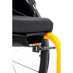 Карман под сиденьем
