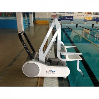 Мобильный подъёмник для бассейна Autolift I-Swim в Крыму