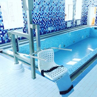 Стационарный подъёмник для бассейна Physioteсhnica вертикальный в Крыму